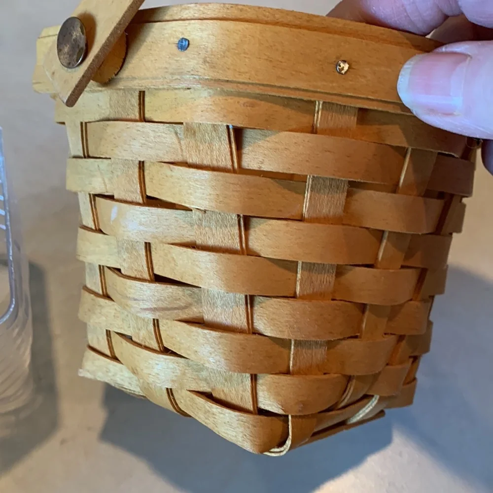 Longaberger 2001 Horizon of Hope Cancer Basket with liner and protector